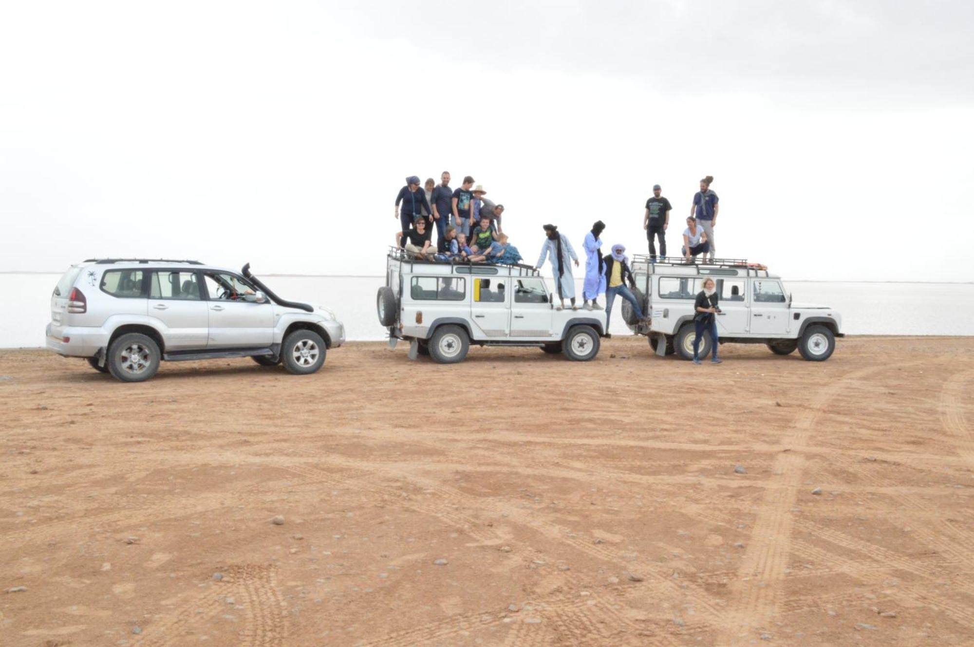 Hotel Bivouac Les Nomades & Foum Zguid To Chegaga Tours Exterior foto